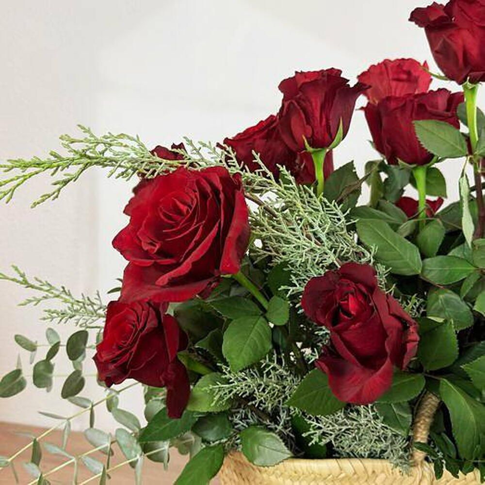 Cesta de rosas rojas, 25 rosas (foto 3)