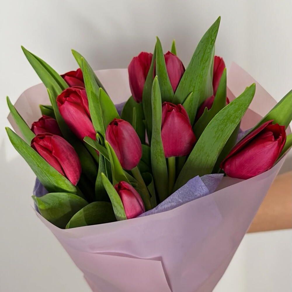Ramo de tulipanes fucsia, 12 tulipanes (foto 3)