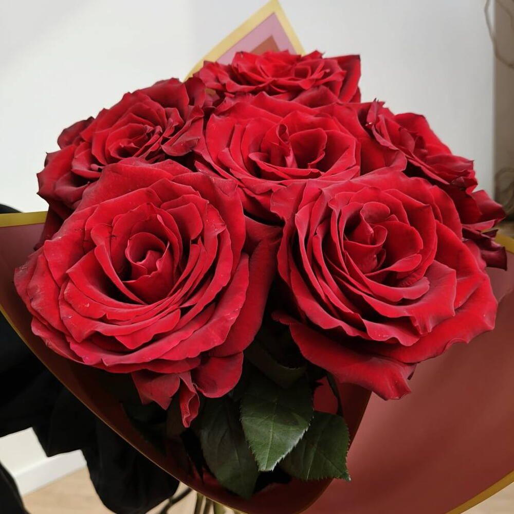 Ramo de rosas rojas, 6 rosas (foto 5)